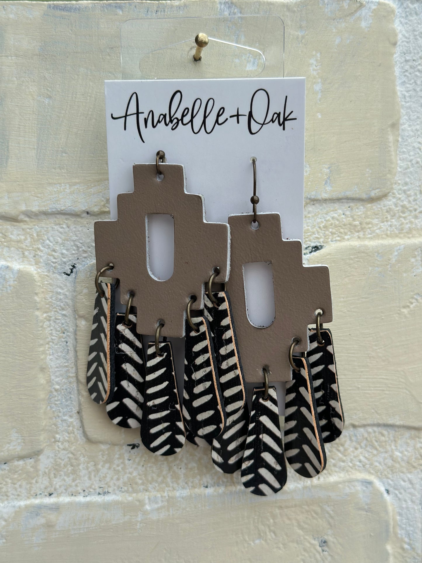 Annabelle & Oak Earrings